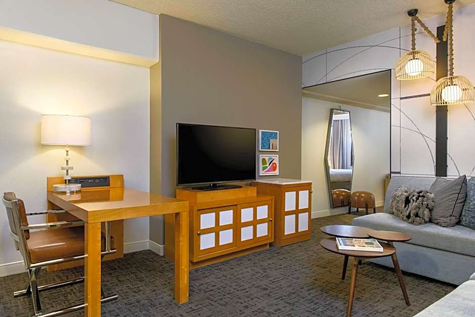 Renaissance Palm Springs Hotel