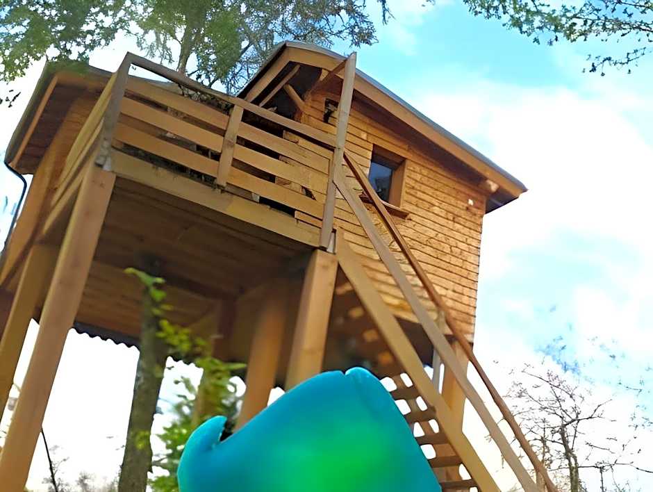 Au Refuge Des 3 Ours - Chambres d'hôtes et cabanes