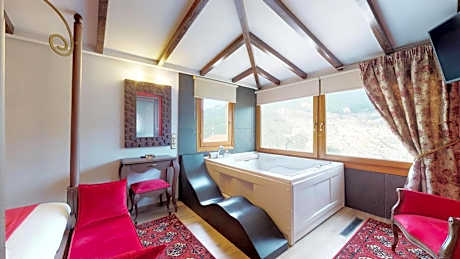 Presidential Spa Suite