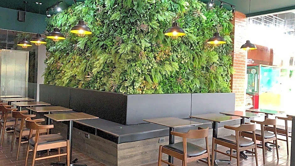 Bravo Tanauan Hotel.