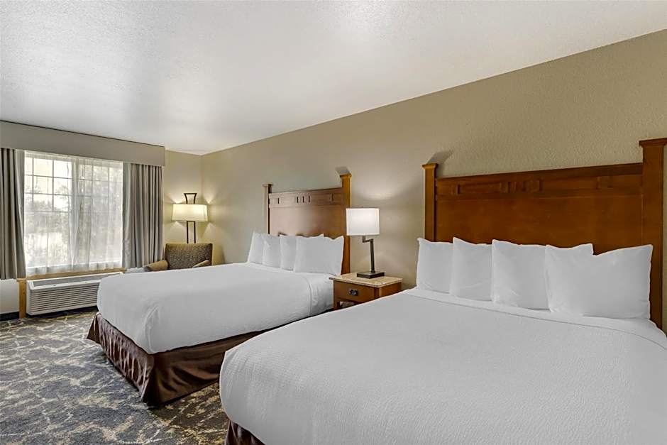 Best Western Plus Riverfront Hotel and Suites