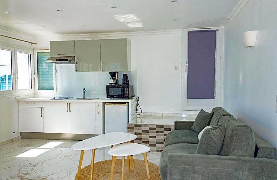 Hotel et Appartements Reine D'Azur