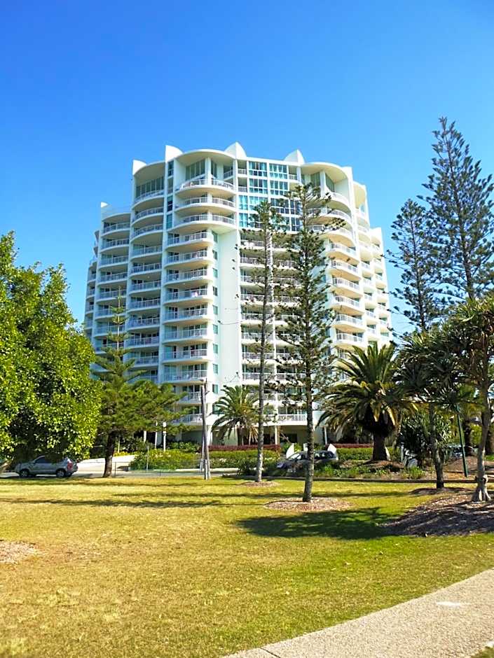 Crystal Bay On The Broadwater