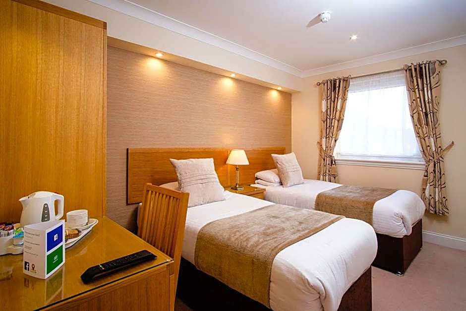 Photo 1 of 11 of Executive 2 Beds