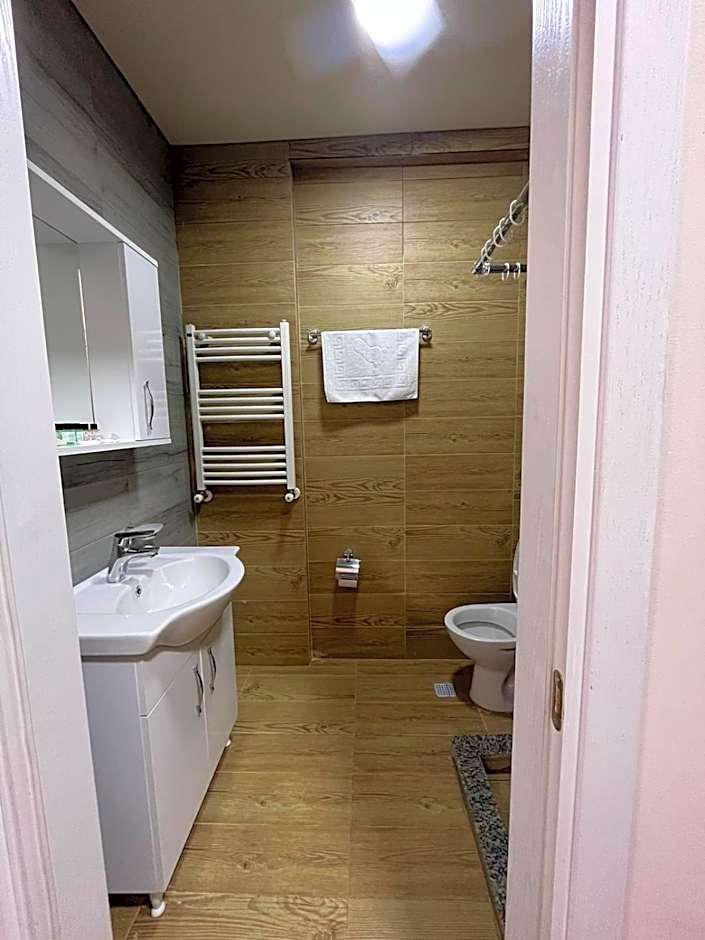 MAHALI HOTEL