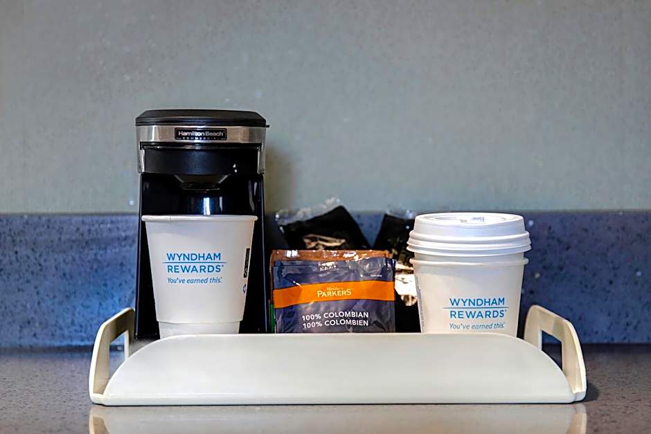 Days Inn by Wyndham Whitecourt