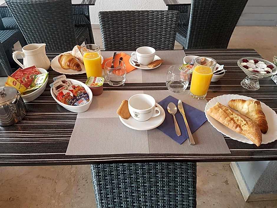 Hôtel de la Poste Piscine