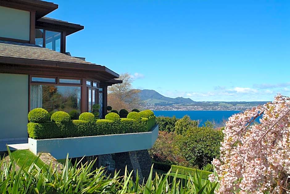 Lake Taupo Lodge