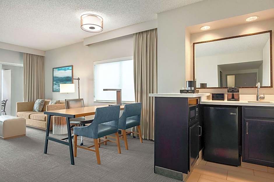 Embassy Suites by Hilton Monterey Bay-Seaside