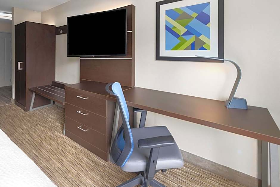 Holiday Inn Express Hotel & Suites Hamburg By IHG