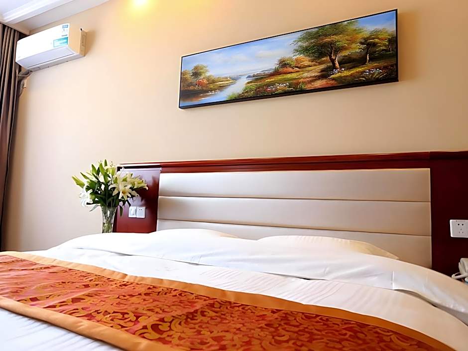 GreenTree Inn Shandong Yuncheng Ximen Street Songjiang Kung Fu School Business Hotel