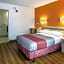 Super 6 Inn & Suites Baton Rouge