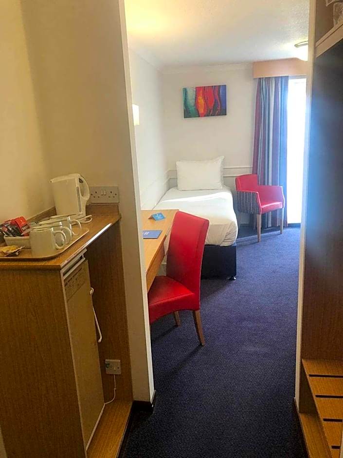 Days Inn by Wyndham Leicester Forest East M1