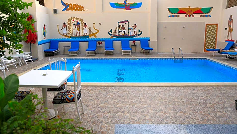 Amon Hotel