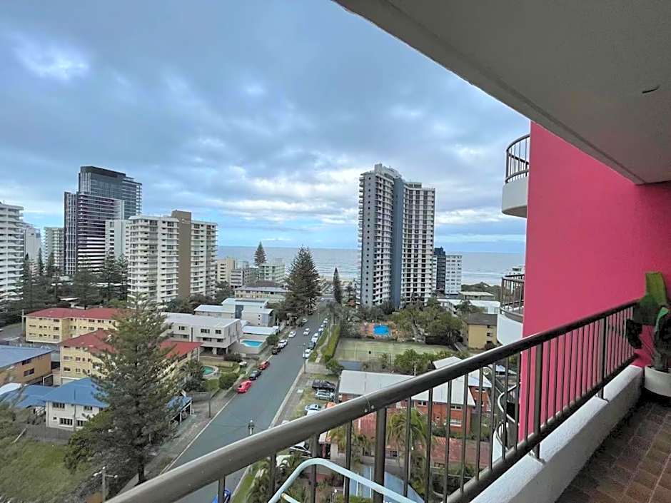 Alexander Holiday Apartments