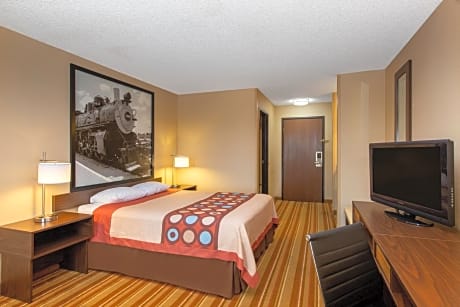 1 Queen Bed, Mobility Accessible Room, Non-Smoking