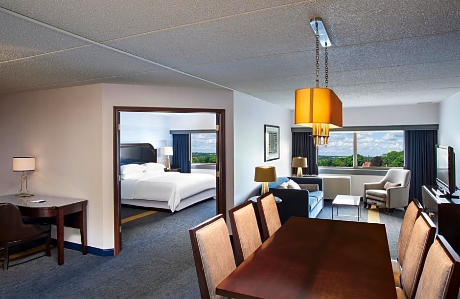 Sheraton Syracuse University Hotel and Conference Center