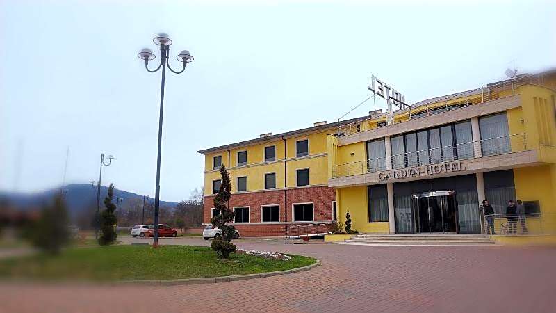 Garden Hotel