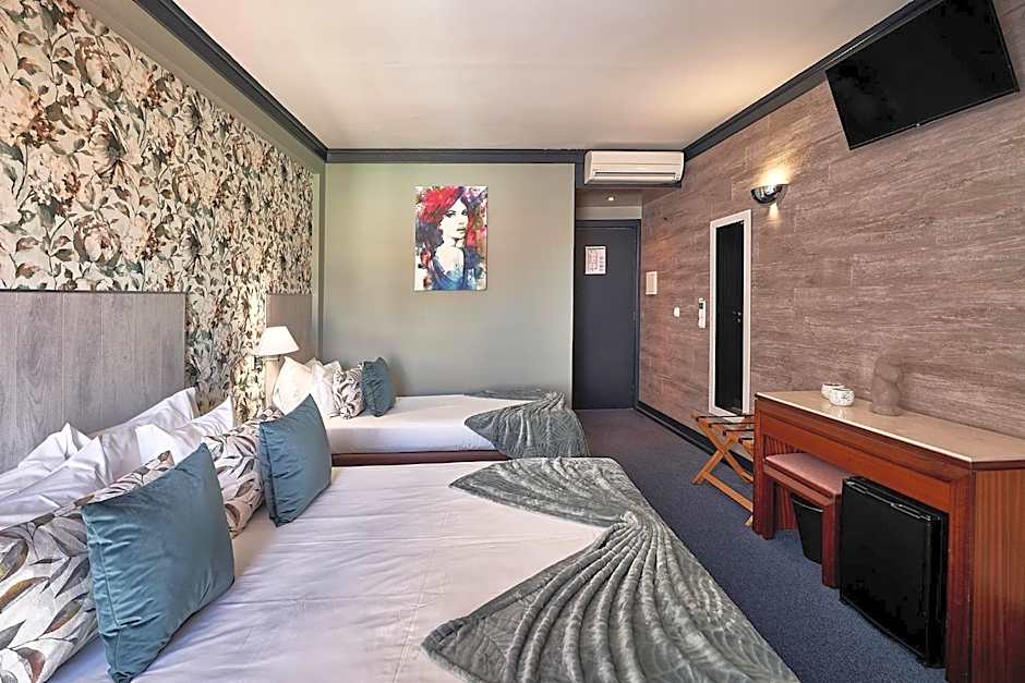 Galeria Suite Hotel