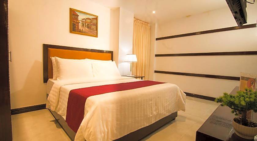 Diamond Hotel And Resto