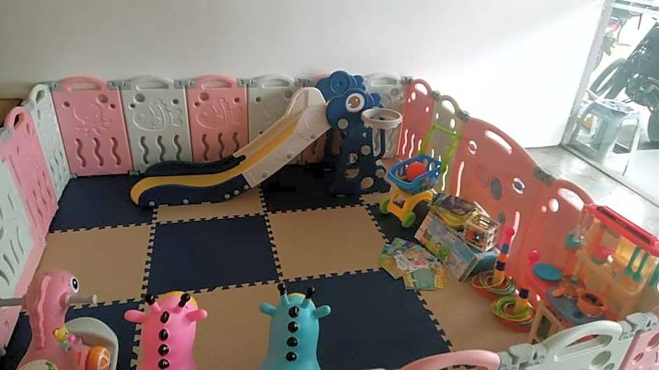 OYO 89355 Big Big Hotel