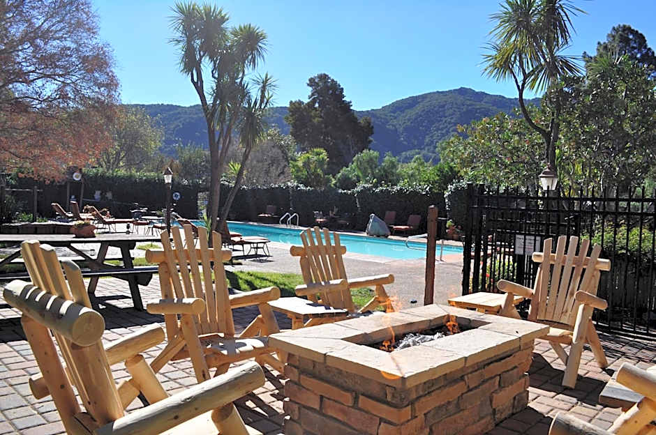 Carmel Valley Lodge