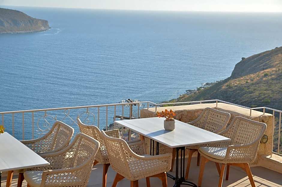 Akrolithi Boutique Hotel & Suites