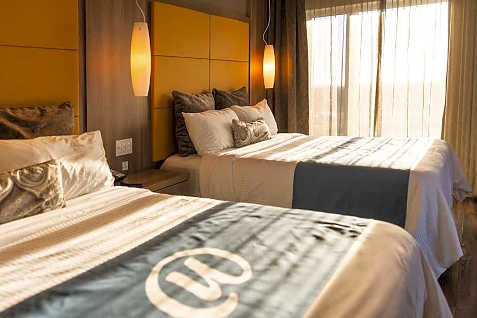 Hotel Universel, Centre De Congres Riviere-Du-Loup