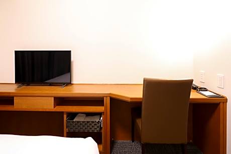 Moderate Double Room (12-13sqm)