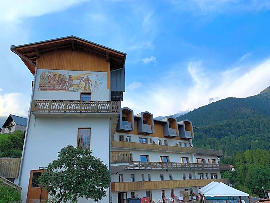 Albergo Croce d'Aune