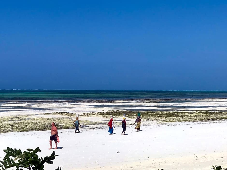 Mbuyuni Beach Village