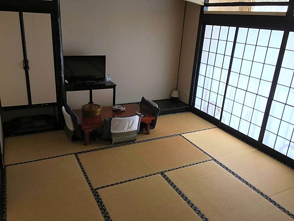 Ryokan Yuri
