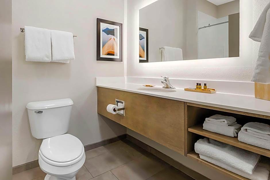 Best Western Plus LaCrescent / LaCrosse