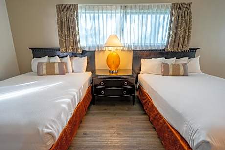 Queen Room with Two Queen Beds