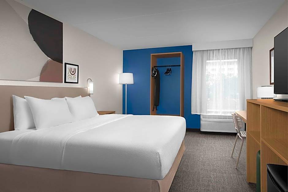 Spark By Hilton San Antonio Northwest Near Six Flags