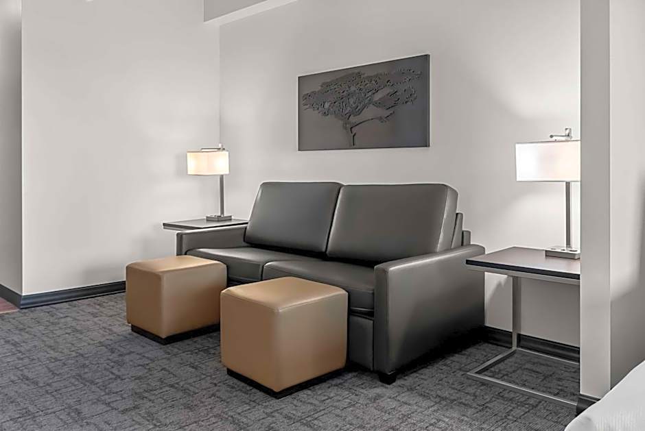 Best Western Plus Winkler