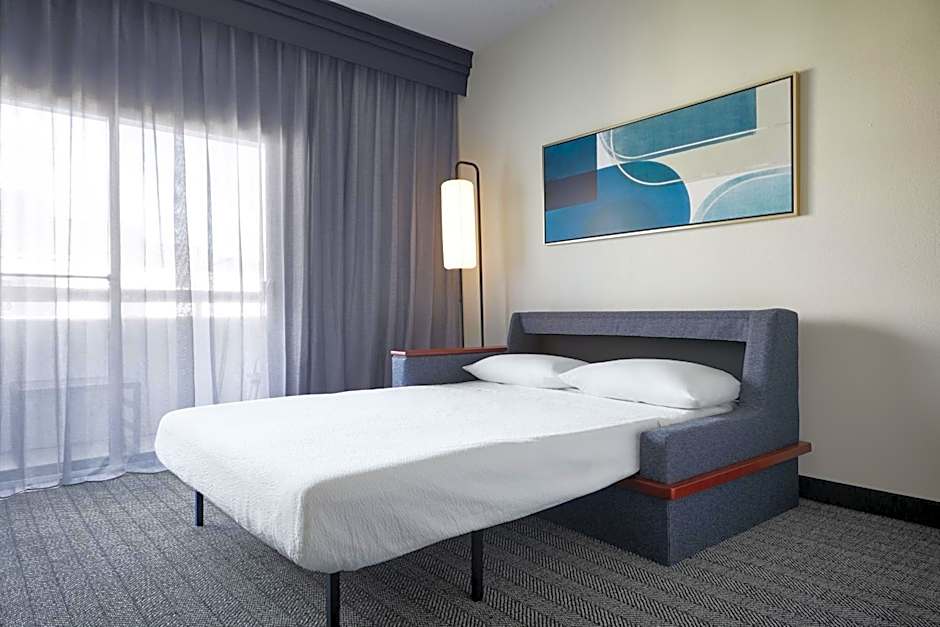 Courtyard by Marriott Kansas City Overland Park/Metcalf, South of College Boulevard