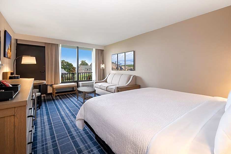 Holiday Inn Bar Harbor Regency Hotel By IHG