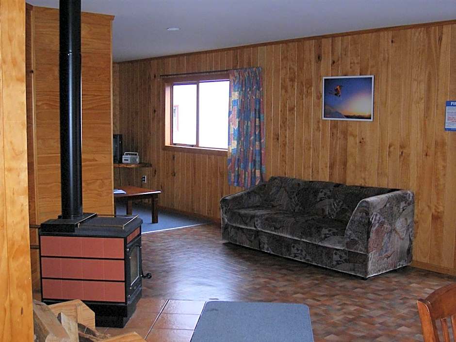 Photo 1 of 5 of 5 Bedroom Chalet