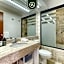 2BR Condo with Private Blacony - Oceean View