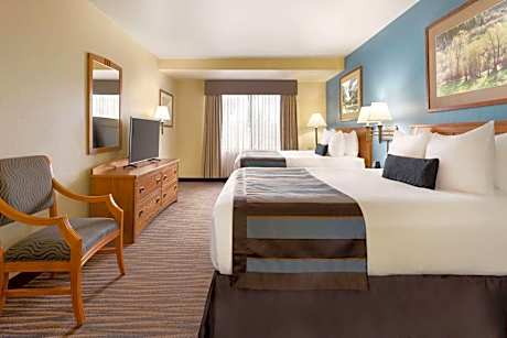 Queen Room with Two Queen Beds - Non-Smoking