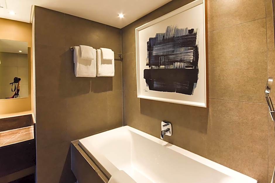 Hotel 2 Fevrier