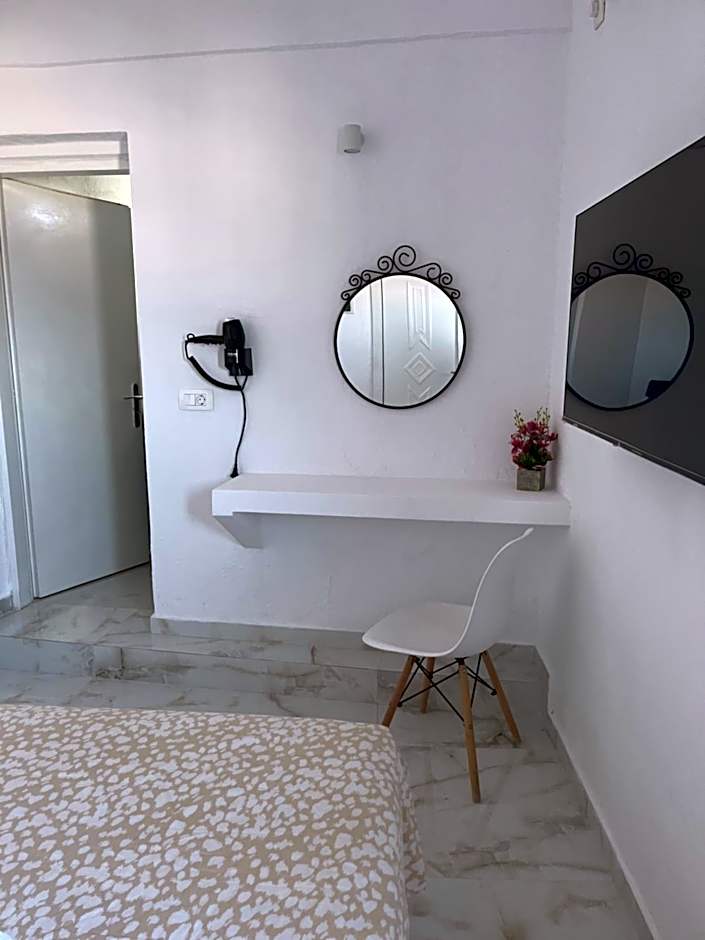Stella Nomikou Apartments