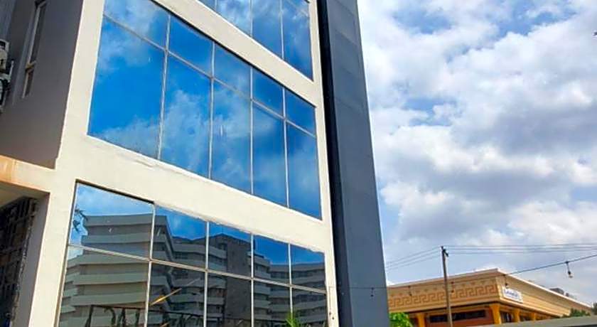 The Palms Hotel By Laterre