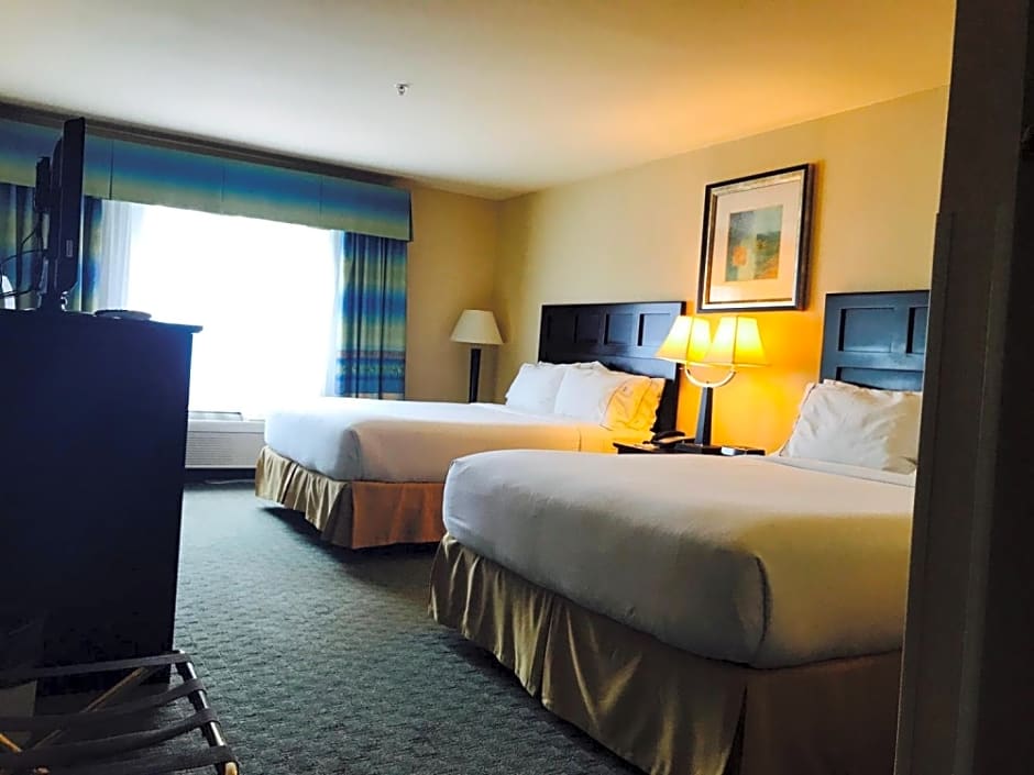 Holiday Inn Express Fort Bragg