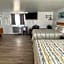 Lamplighter Lodge