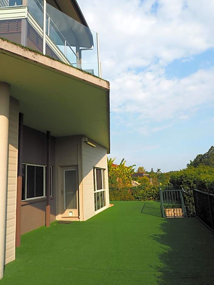 Accommodation on Westlake Mount Ommaney