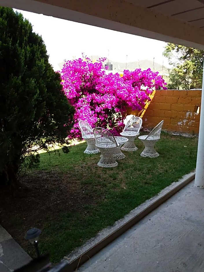 HOTEL RESTAURANT LOS PRISMAS