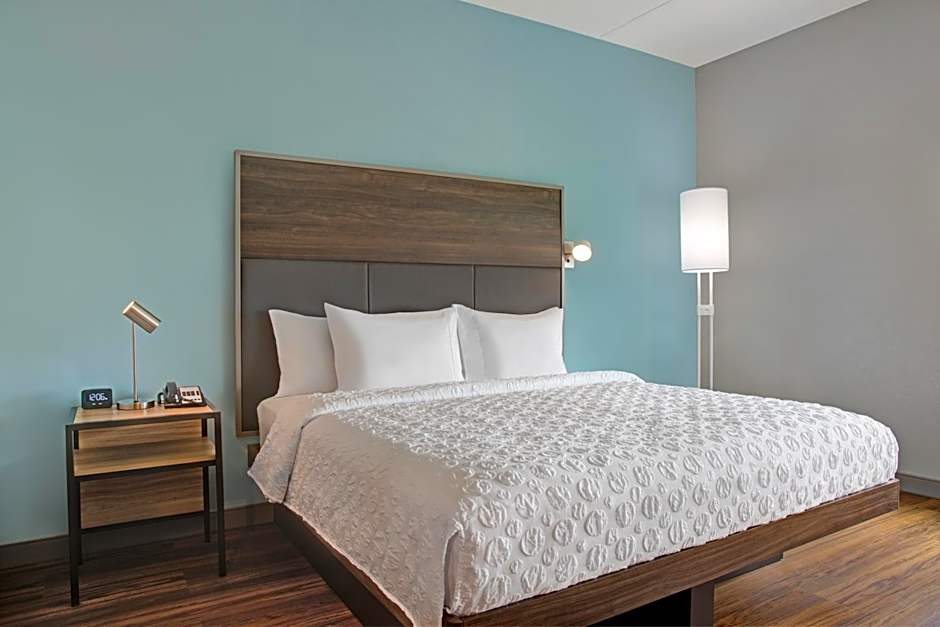 Tru by Hilton Toronto Airport West