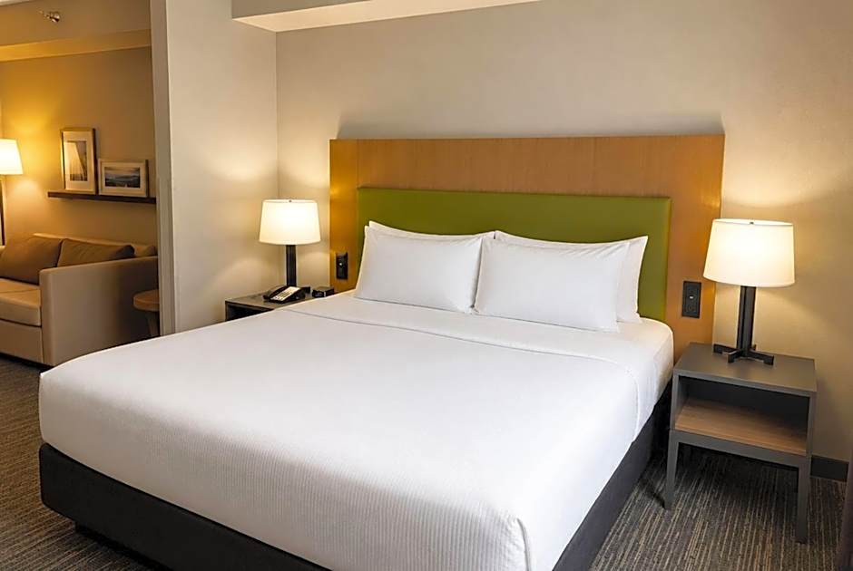 La Quinta Inn & Suites by Wyndam Knoxville West